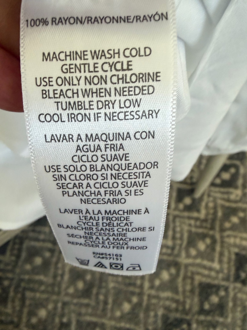 Calvin Klein Jeans 100% Rayon White Long Button Down Shirt, Large - Picture 5 of 5